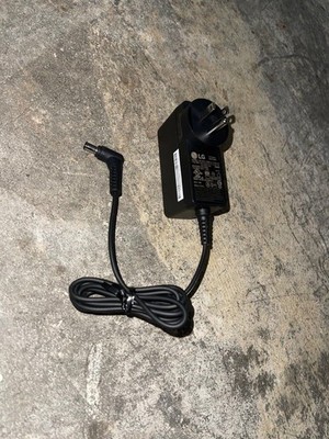 LG OEM Monitor AC Adapter Power Supply AD2138620 Type 055LF 19V 1.7A - EUC