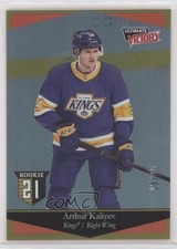 2020-21 Extended Series Ultimate Victory Rookies Gold 15/25 Arthur Kaliyev y8z