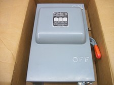 GE DISCONNECT TYPE 12 TR72362 60AMP 600VOLT 3POLE FUSIBLE NIB