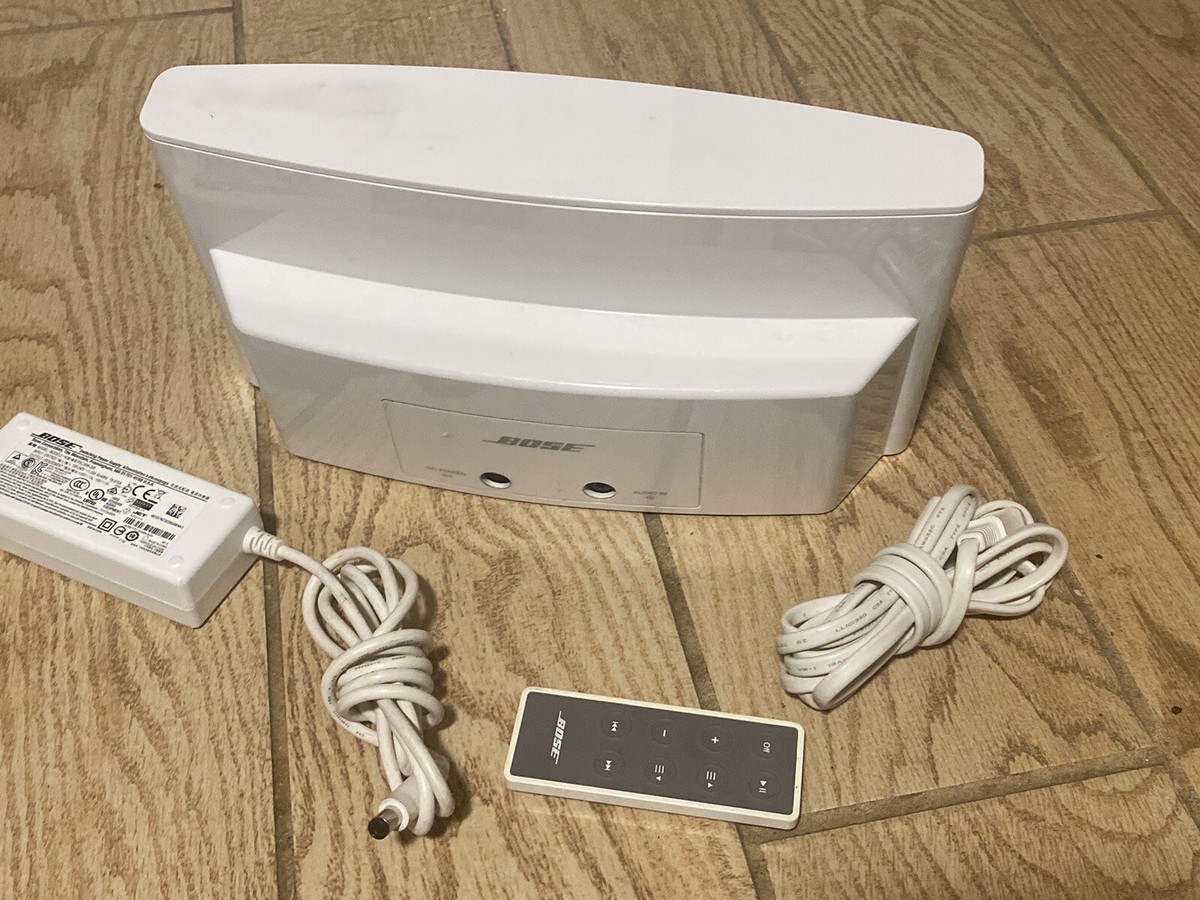 Bose SoundDock Series III with Lightning Connector - Limited