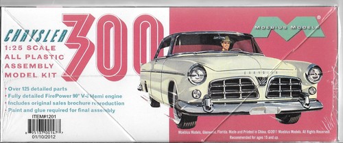 Moebius Models Chrysler 300 in 1/25 1201 - Picture 3 of 3
