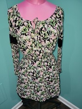 Vera Wang dress size medium Floral Lace Dress Elastic Waist