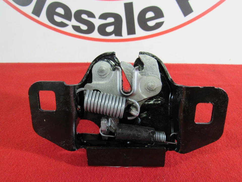 Conjunto de liberación de pestillo de captura de capó Dodge Ram Chrysler NUEVO OEM MOPAR Foto 4 de 4