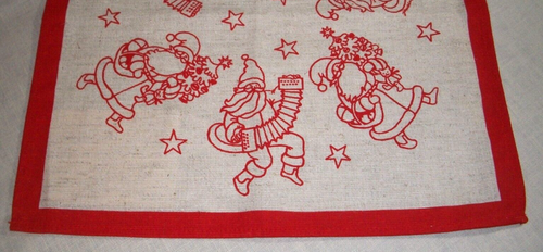 SWEDISH CHRISTMAS TOMTE SANTA DESIGN 12.25" X 12.75" DOILY ALMEDAHLS SWEDEN - Picture 2 of 6