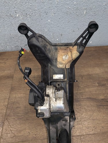 2021 Ducati Panigale V2 955 OEM Lower Radiator Coolant Fan & Mount - 8292A342A - Picture 9 of 10