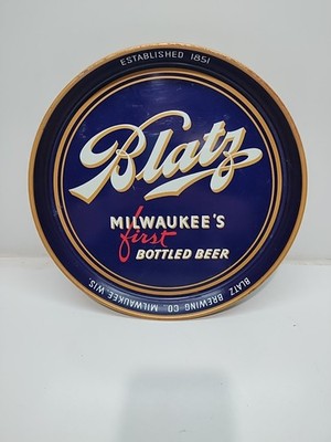 VTG Blatz Advertising Beer Tray 12  Milwaukee s First Bottled Beer Bar Mancave