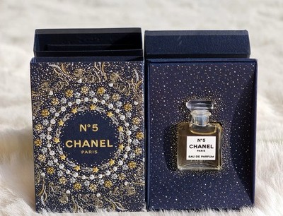 NWB Chanel No 5 Eau de parfum 1.5 ml 0.05 fl oz mini micro perfume