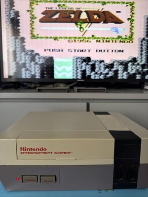 WORKING 1985 Original NES Nintendo System Console, Controller, Cables and Game