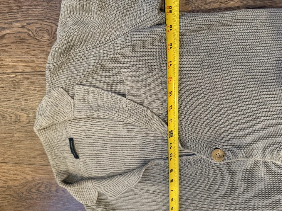 Cardigã Roberto Collina clássico linho linho malha botão frontal tamanho M Itália - Imagem 4 de 4