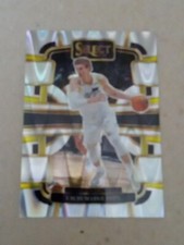 2023-24 Select Silver Wave Lauri Markkanen Silver Wave #19