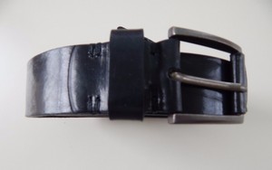 mara giordani leather belt