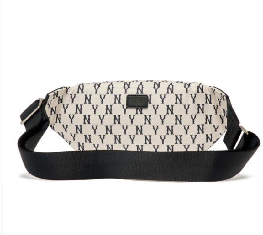 ★MLB Korea★ Diamond Monogram Sportive Hip Sack NY Ivory 3A MLB Monogram HIP SACK NY Team Logo & Pouch - D.Cream