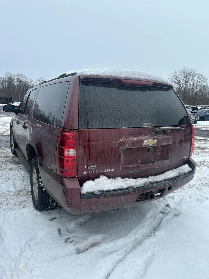 Engine Intake Air Cleaner Filter Box Housing SUBURBAN 1500 09 10 11 12 13 14 Foto 4 de 4