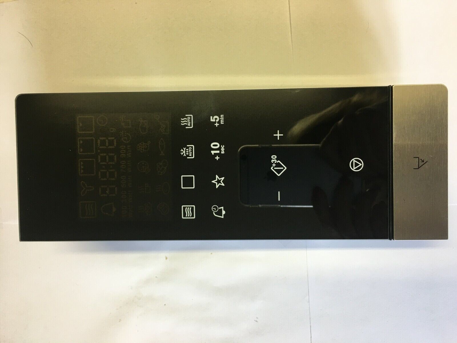 Réparer un micro-ondes Ikea défaillant avec le bandeau 4055314753