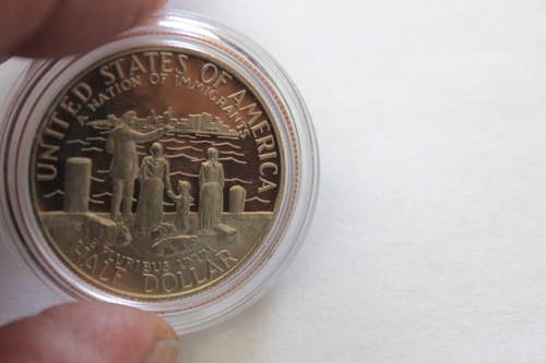 2- 1986-S CLAD PROOF UNC+++ STATUE OF LIBERTY CENTENNIAL HALF DOLLARS - Picture 4 of 4