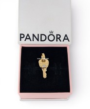 Nuevo 100% Auténtico PANDORA Oro 14k Pl SIN DUPLICADOS Llave Cuelga Dije 764347C01