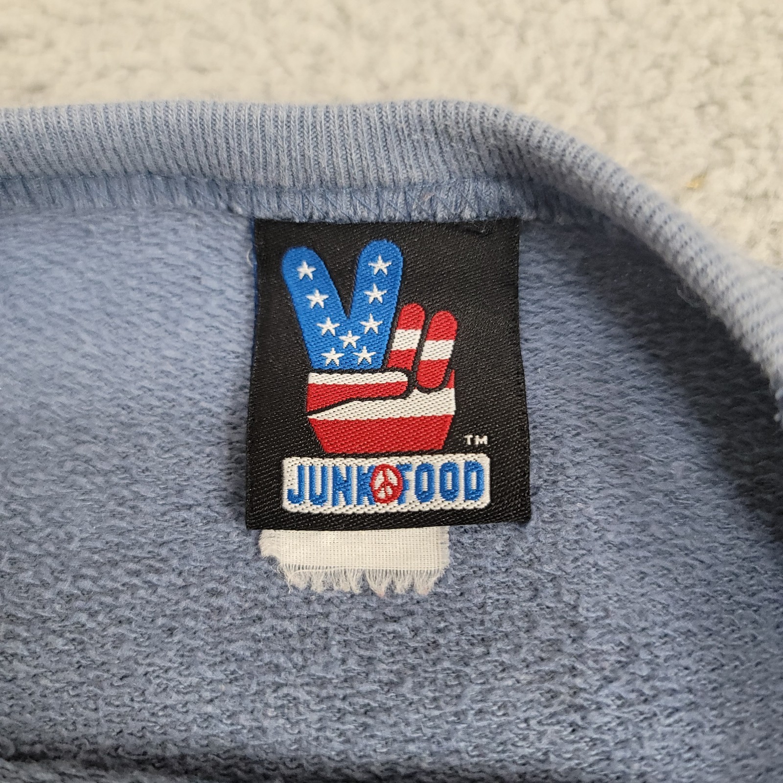 Vintage Junk Food Superman Sweatshirt Men's L Blue Raglan Soft Crewneck Made USA