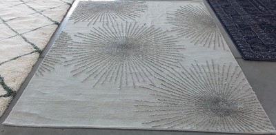 IVRY / SILVER 7'-6'' x 9'-6'' Broken Thread Rug Reduced Price 1172775103 SOH712J-8