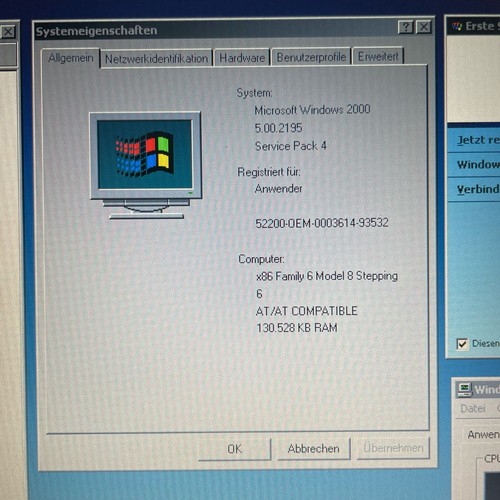 Dell Inspiron 8000 Seltener Vintage Premium Business Laptop Top Zustand Win2000 - Afbeelding 2 van 16
