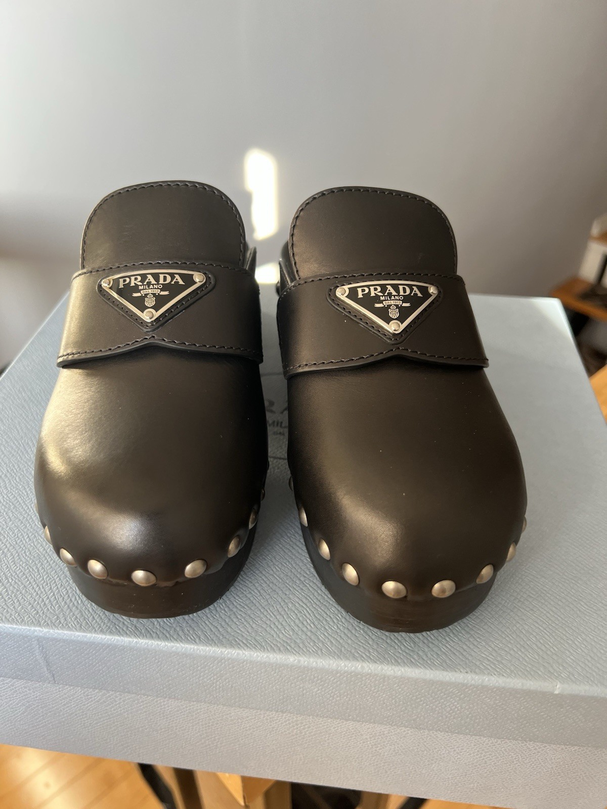 Prada Women’s Black Logo Mule Clogs Platform Shoes Sz 35 NIB image 4