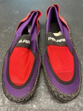 Calcetines acuáticos vintage Polaris Aqua zapatos equipo deportivo talla 4 púrpura rojo negro