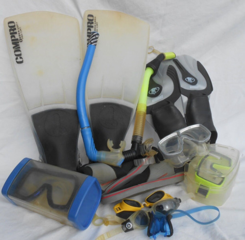 US Divers Compro Aqua Lung Pro Body Glove Scuba Gear Fins Snorkel Speedo Goggles