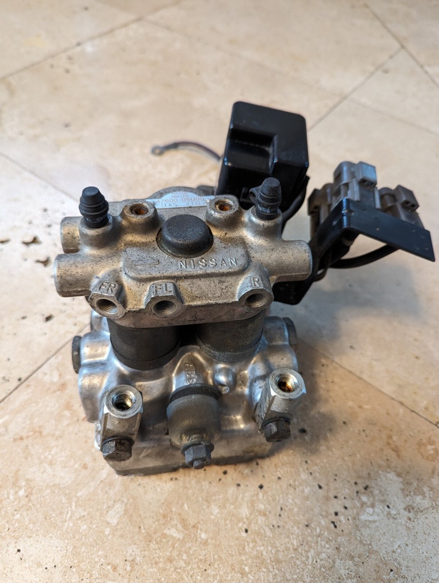 NISSAN BNR32 ABSユニット 【公式通販】