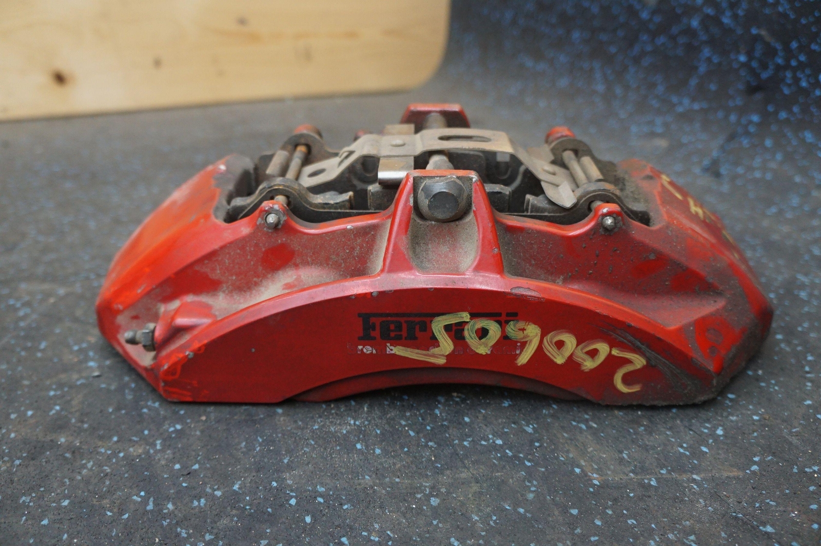 Front Left Carbon Ceramic Brake Caliper 261771 Ferrari 458 Italia Spider 2010-15
