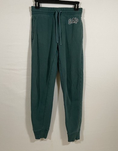 gap pink and green sweatsuit