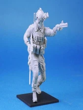 1/24 75mm Modern Special Forces Operator Figurine Resin Military Model Unassembl