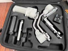 DJI RS 4 Mini 3-Axis Gimbal Stabilizer