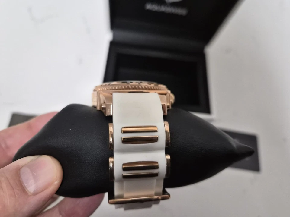 Reloj Swissport G Acero Oro Rosa Correa Blanca (Único - RARO) Foto 3 de 4