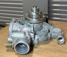 OEM Deutz Water Pump TCD2.9L4 JLG Boom Lift 70030554 70024910 Used thumbnail 2