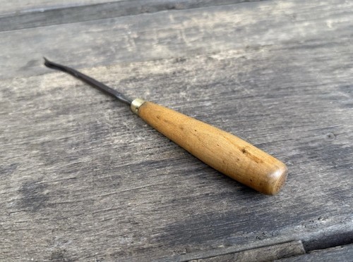 Vintage 1/4” JB Addis Prize Medals Back Bent Spoon Carving Gouge Chisel Old Tool - Picture 13 of 15