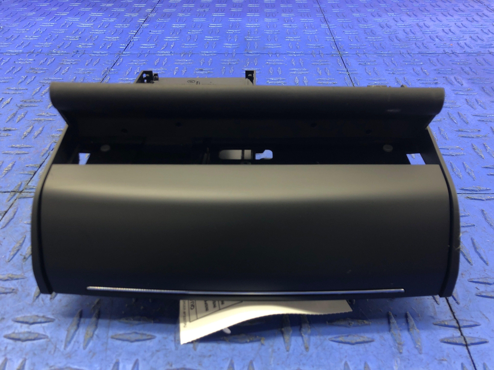 2014-2021 MASERATI QUATTROPORTE CENTER CONSOLE AUXILIARY USB PORT HUB 670066186