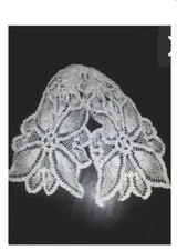 Vintage Handcrafted Ivory Crocheted Scarf Collar Floral Design 