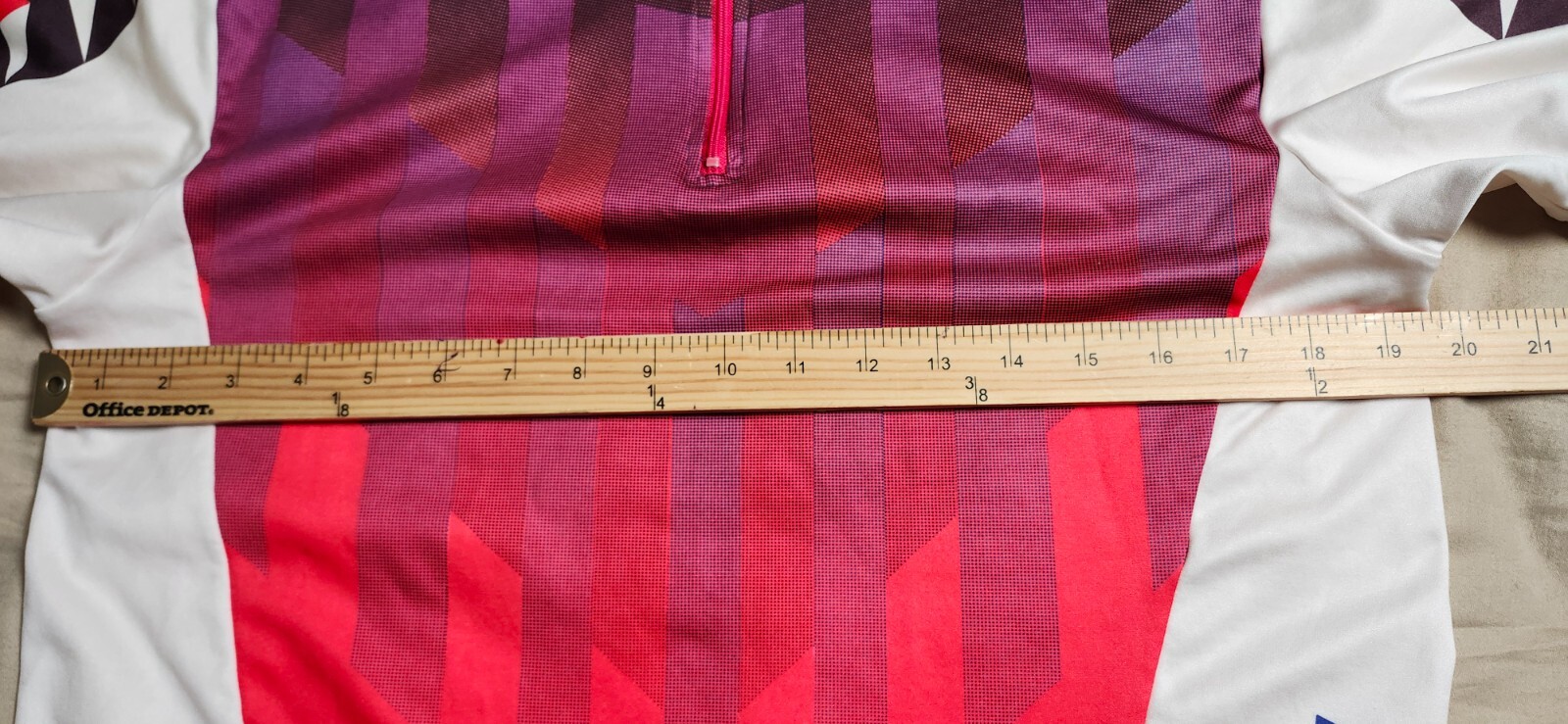 Foto 23 di 24