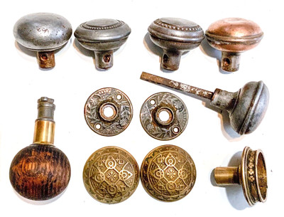 Lot of Antique Bronze & Copper DOOR KNOB Knobs Hardware Norwalk Vernacular