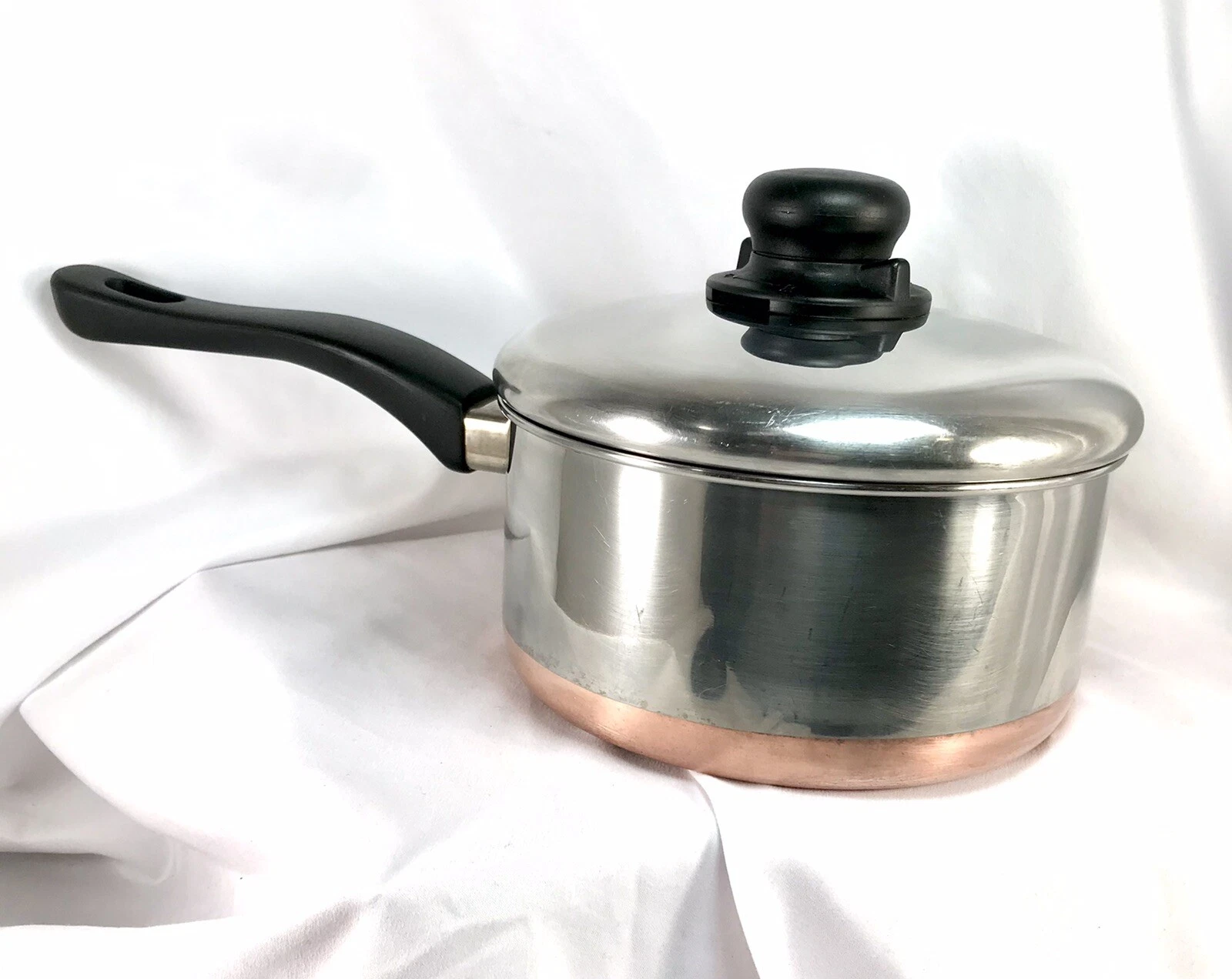 VINTAGE REVERE WARE 1801 COPPER BOTTOM 2 QT SAUCE PAN WITH LID CLINTON ILL