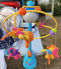 MOBILE MUSICAL SAFARI BEBE TÉLÉCOMMANDÉ