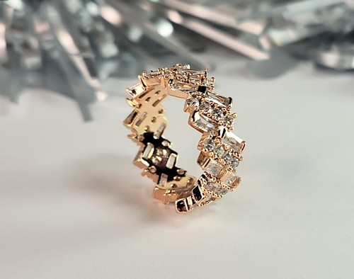 Eternity Band Cubic Zirconia 18k Rose Gold Plated Size 8 - Picture 9 of 12