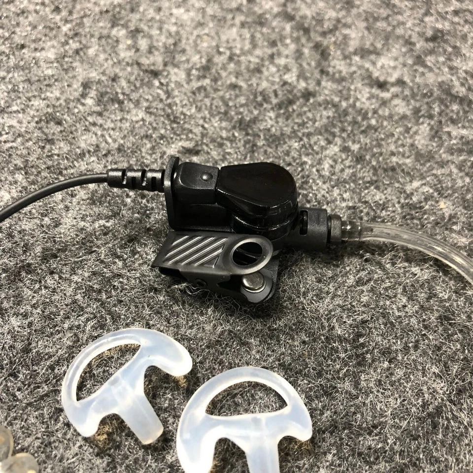 2 x Acoustic Tube Earpiece w/ Mic - Motorola BPR40/CP/CLS/DTR/PR/RDU/RMU - Clear - Image 4 of 4