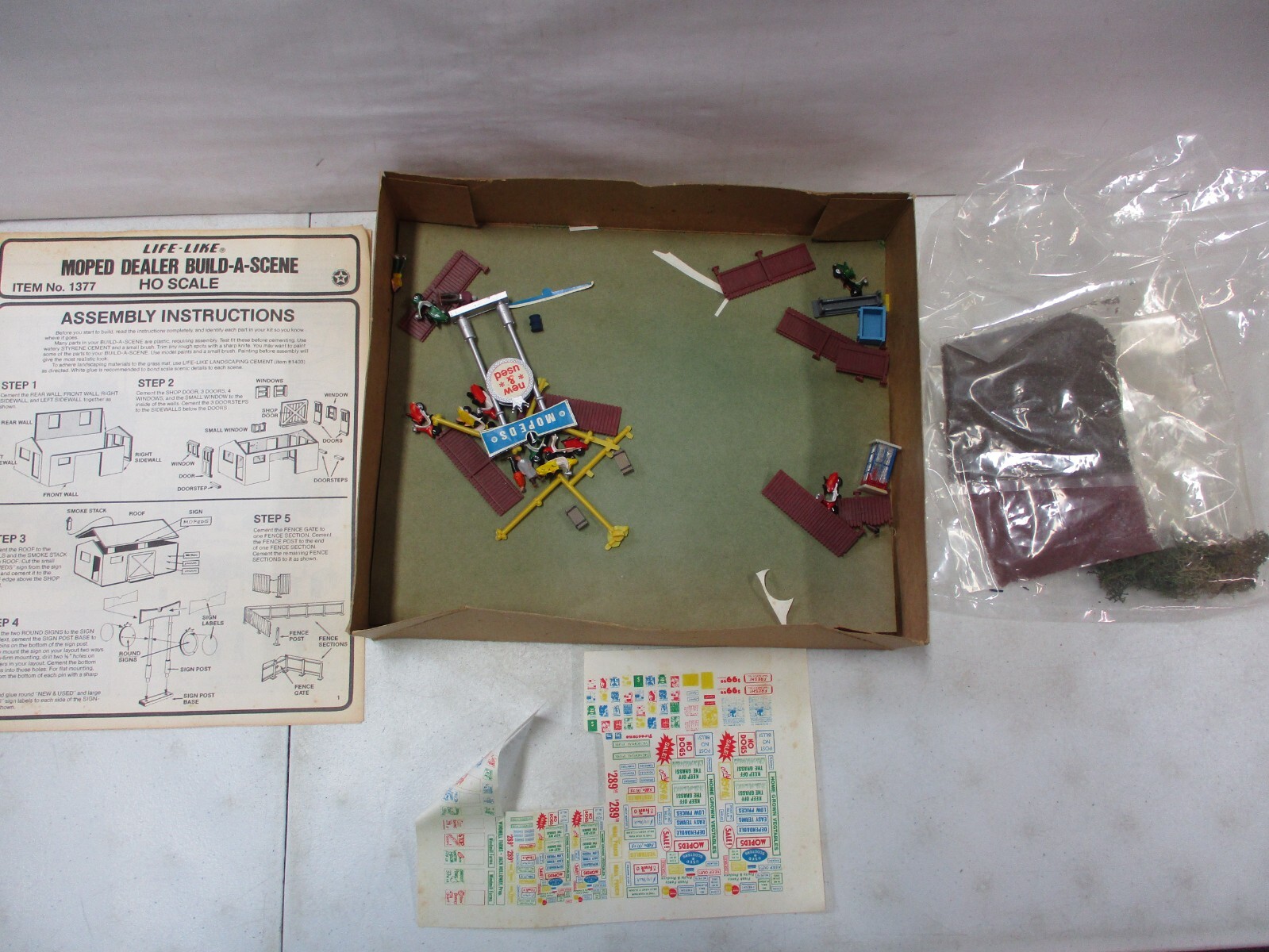 Life Like Build a Scene Moped Dealer HO Scale eBay