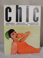 C20/ Vintage Reklame - Pappschild - Chic , Mode der 1960er J. - 32x24 /S86