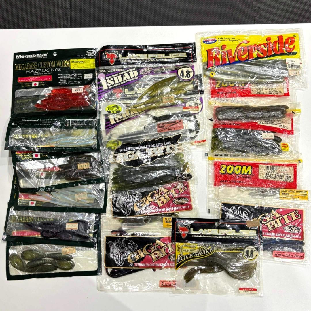 Gary Yamamoto Soft Worms Bulk Set for Bass Fishing, Used, Mixed Condition - Image 5