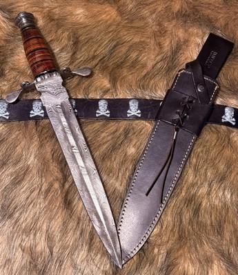 Model # 5389  Old Guard  Hand-Forged Damascus Short Sword dagger Impact Cutlery
