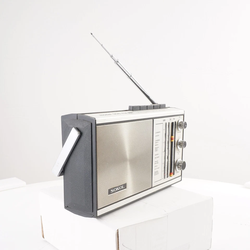 Moscow TEMP Radio Works Сокол 308 CCIR 1976 Soviet Union (UdSSR) Transistorradio - Bild 3 von 4