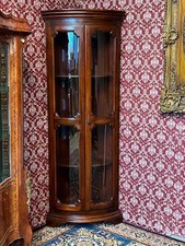 Barock Eck Vitrine Nussbaum Landhaus Biedermeier Eckschrank Stilmöbel Louis XV