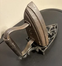 Antique/Vintage Cast Iron # 6 Sad Iron With Ornate Trivet  (Country Farmhouse)