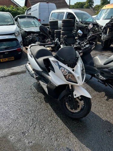 KYMCO DOWNTOWN 300i SCOOTER PROJECT THEFT RECOVERED SPARES REPAIR HPi CLEAR KEY